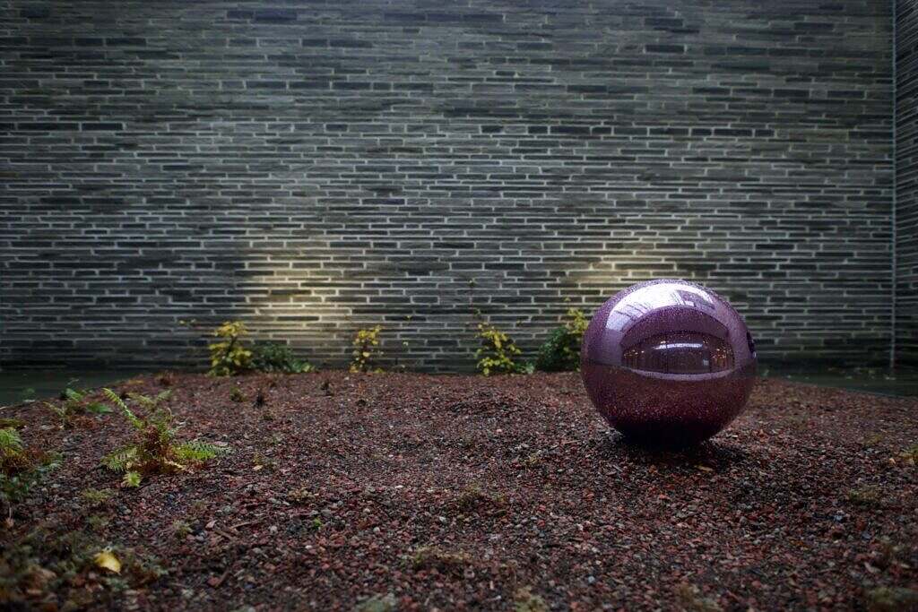 Pearls by Mari Røysamb and Ole Rosén